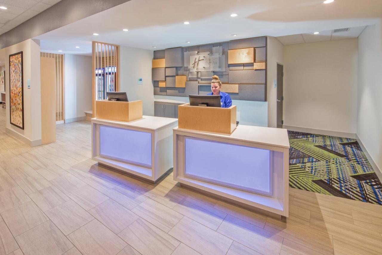 Holiday Inn Express & Suites - Indianapolis Nw - Zionsville, An Ihg Hotel Whitestown Eksteriør billede